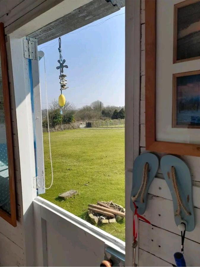 Hotel Treguth Glamping Unique Experience - Themed Huts à Saint Day Extérieur photo